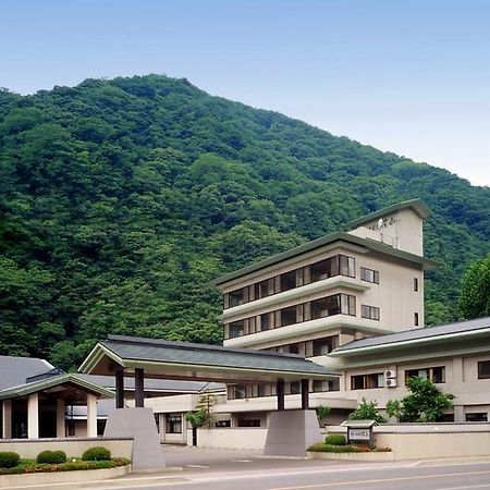 Ryokan Kinranso Hanayama Корияма Екстериор снимка